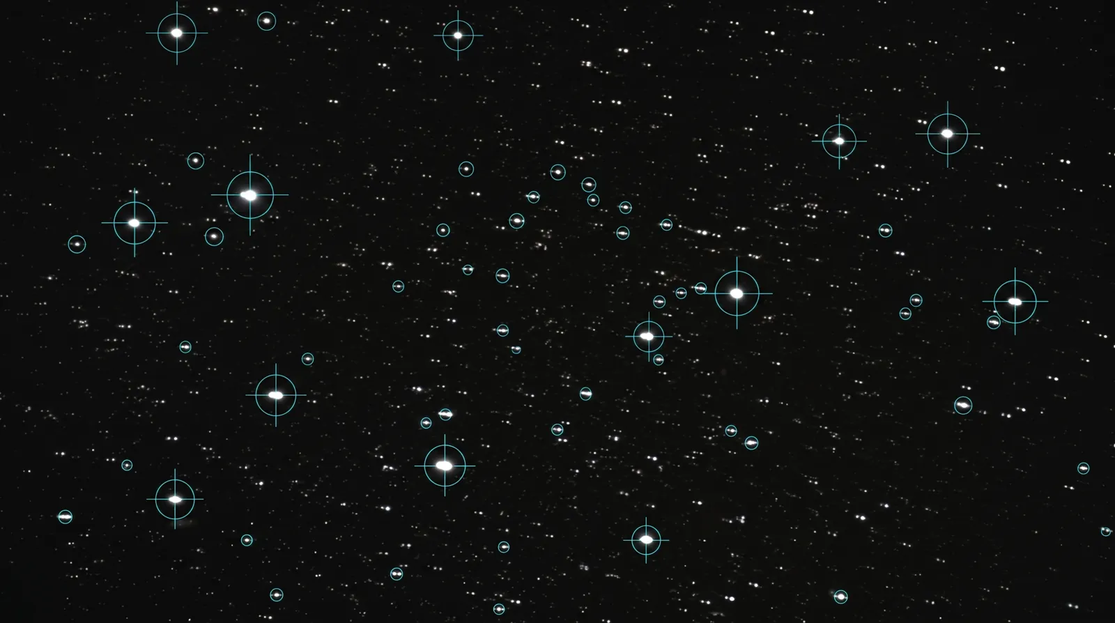 A noisy raw telescope plate resolving into a sharp star field, with detection reticles drawn onto the brighter stars